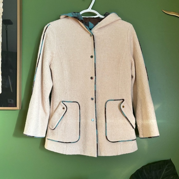 Beige jacket - Picture 4 of 12